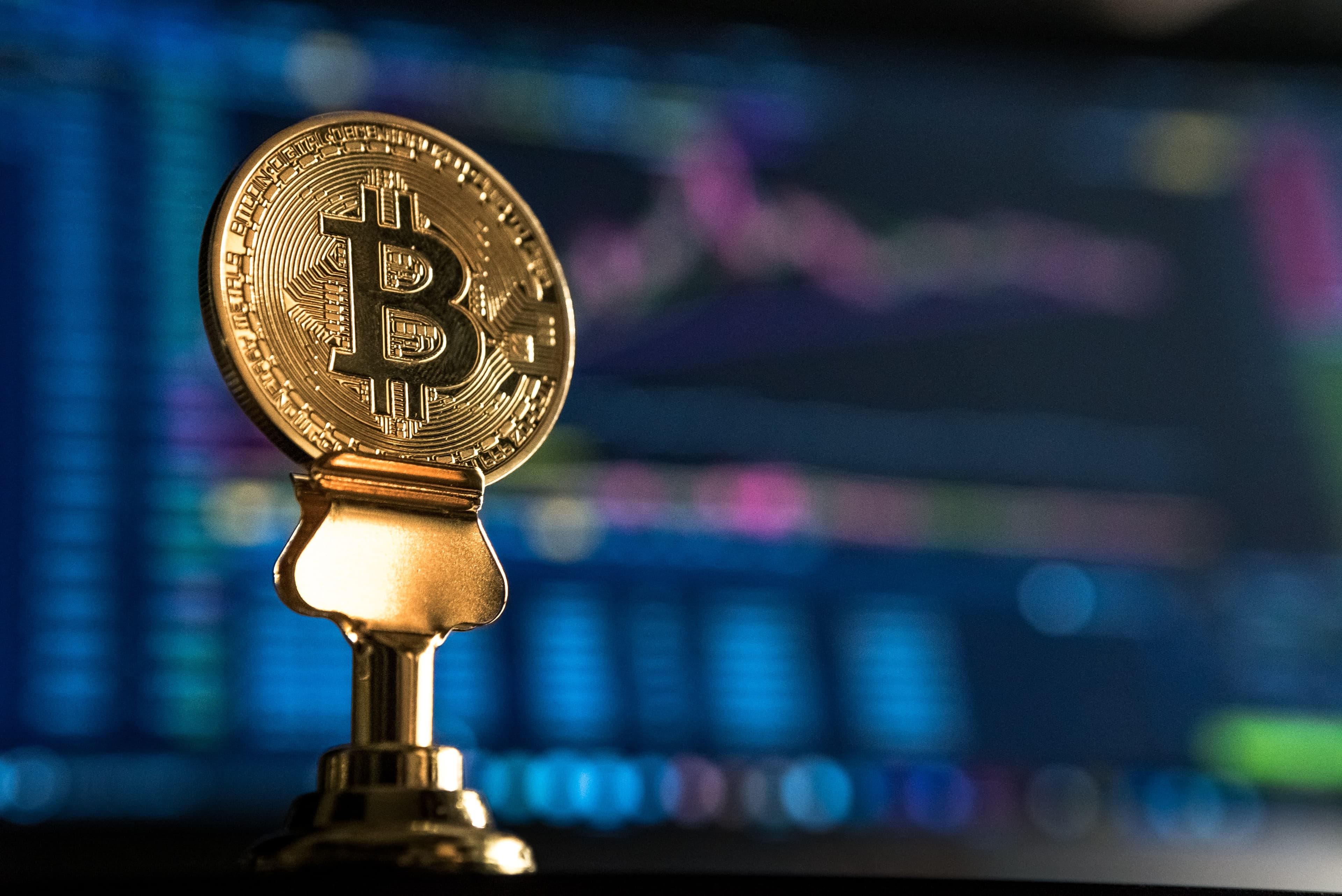 현물 ETF 승인 기대에 비트코인 가격 강세 썸네일 이미지