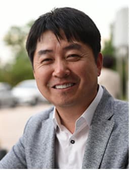 켐트로스, BW 행사로 최대주주 변경…수급 변동성 우려