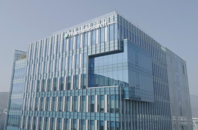 파마리서치, 필러 수출 신기록에 8%대 상승