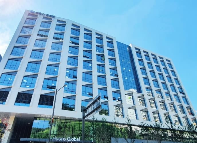 휴온스, 주주가치 보호로 자회사 합병 철회