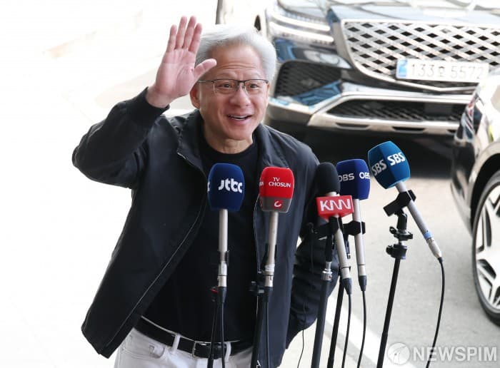 엔비디아 CEO 방한에 광통신주 강세