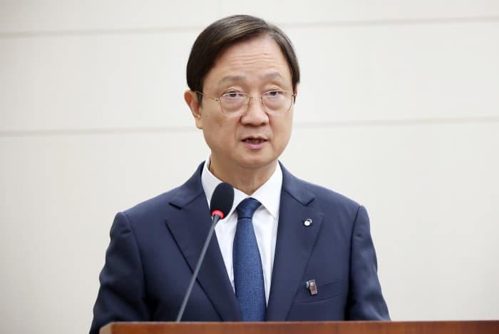 이찬진 금감원장, 증시 변동성 확대 우려