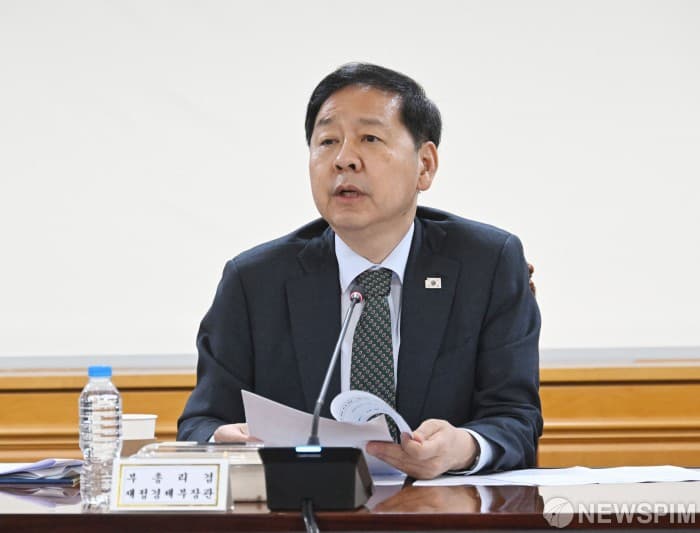 코스닥 시총 상향 6개월 유예