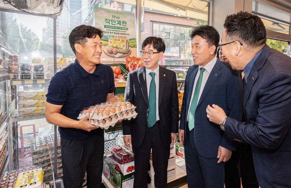 하나금융, 동네슈퍼에 착한계란 공급