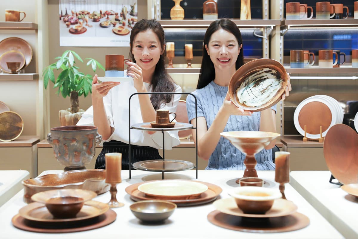 신세계 강남점, 김남희 도예 팝업 운영