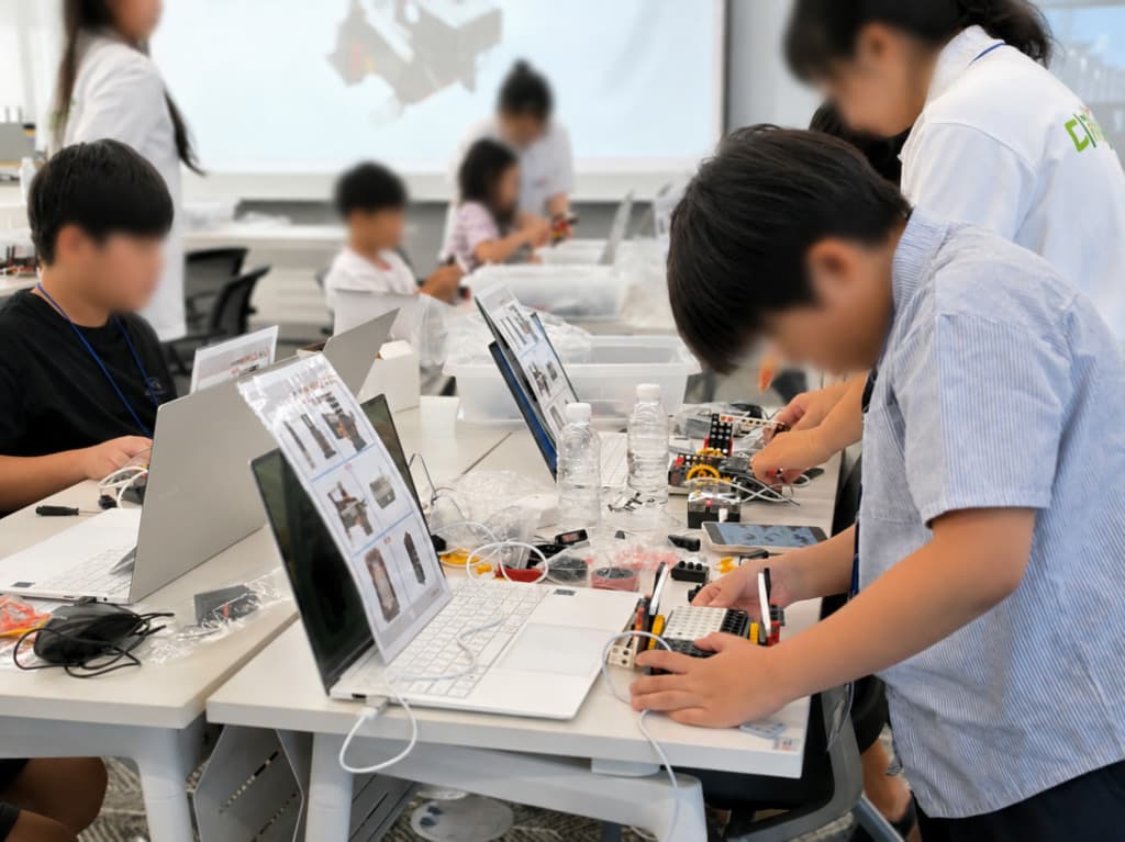 KTcs, 온 가족 대상 AI·디지털 특강 진행