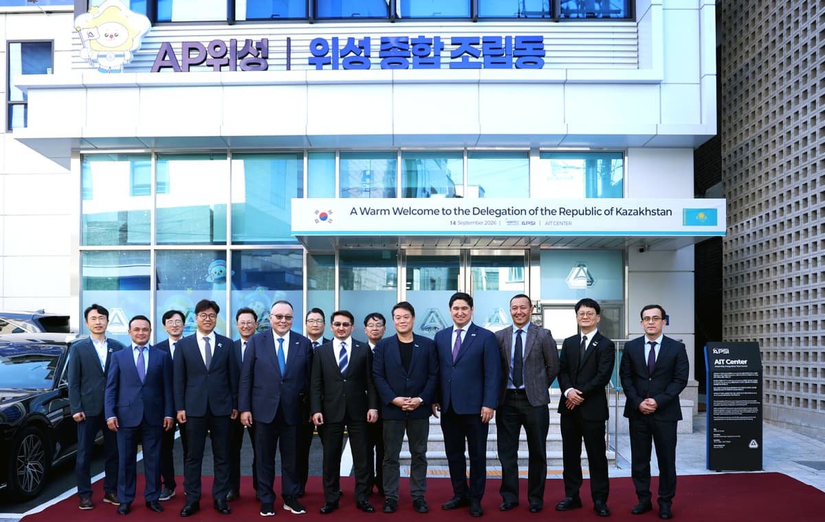 AP위성, 카자흐스탄과 위성 협력 논의