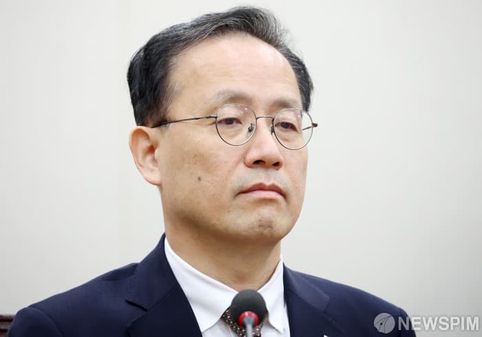 이형일 부총리, 경제 리스크 재점검 및 물가 안정 강조