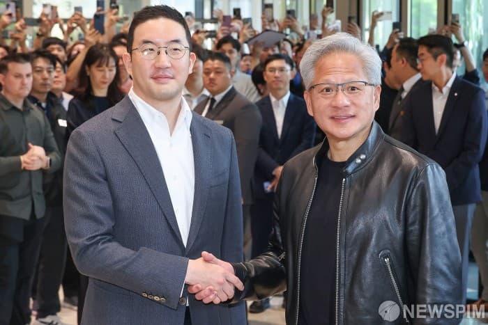 LG CNS, AI 인프라 운용사업으로 전환