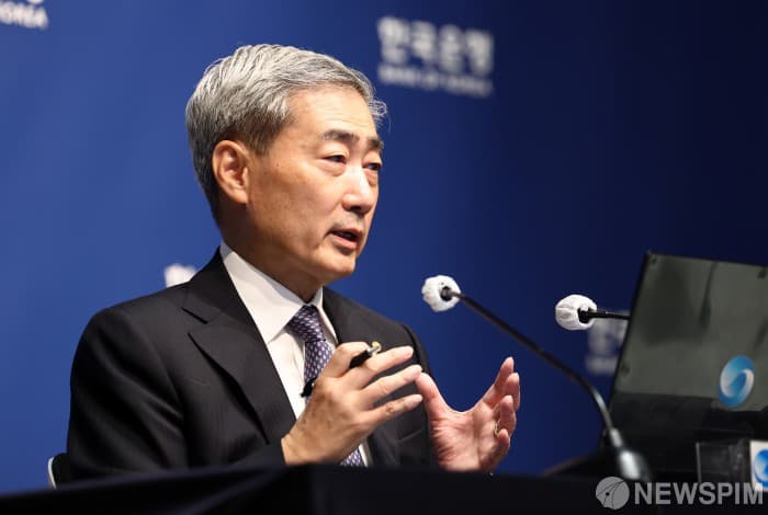 미 물가 반등에 10월 금리 동결 전망