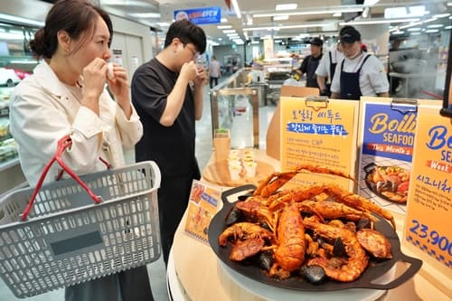 롯데마트, 제타플렉스 잠실점에 파일럿 키친 운영