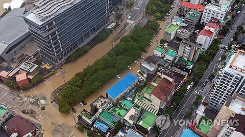 한화오션·삼성중공업, 폭우 피해 하루 만에 정상화
