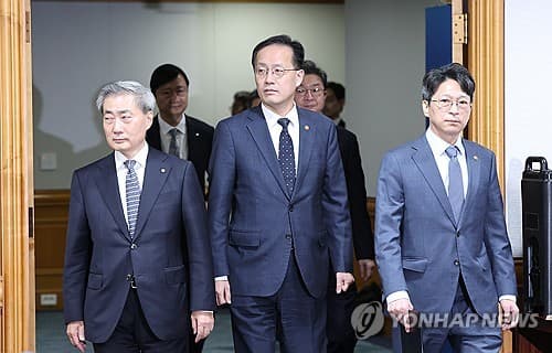 이형일, 10월 국고채 발행 5조원 축소
