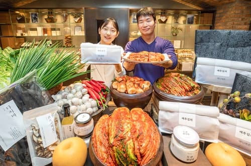 현대백화점, 장인 식재료 '명인명촌 김치' 출시