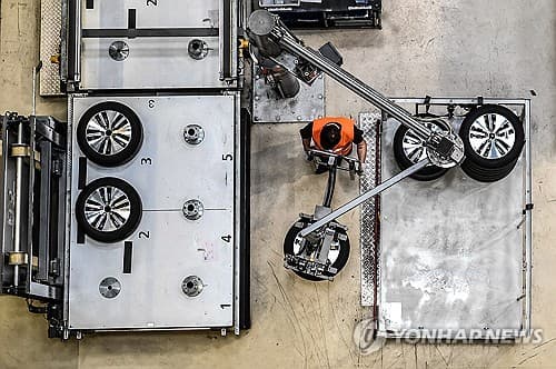 독일, 수출·공공지출 호조에 2026년 성장 전망 1.3% 상향