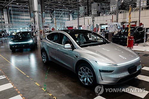 전기차 3 대 중 1 대 중국산 급증