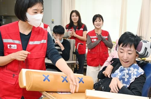 LG전자, 마포 장애인시설서 추석 나눔