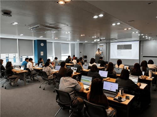 한세실업, DX 교육 중미로 확대