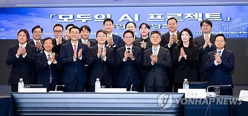 SKT·KT·카카오, AI 전략 차별화 경쟁