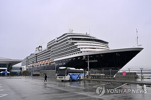 속초항, 이달 크루즈 3회 입항에 5천명 방문