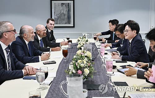 미국, 3,500억달러 초과 대미투자 요구